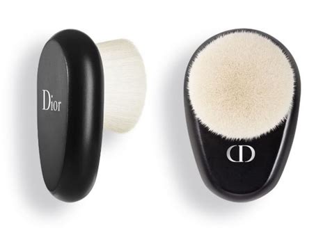 dior backstage buffing brush|dior eyeliner brush.